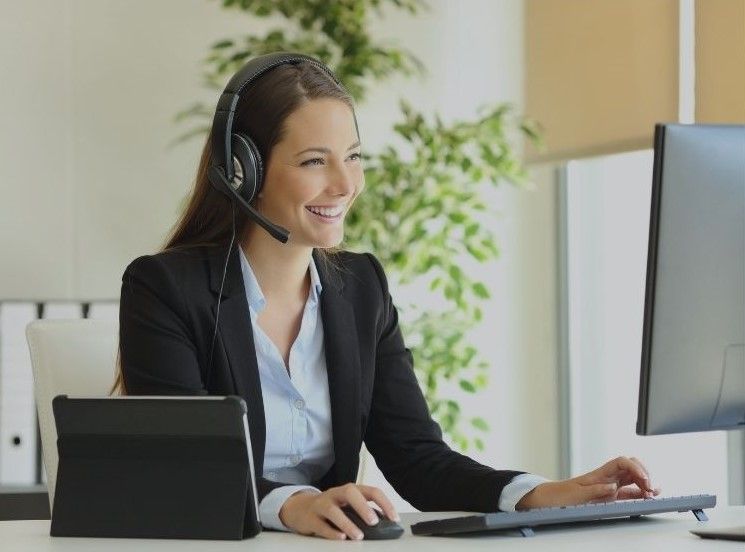 couverture de : Service &agrave; la client&egrave;le