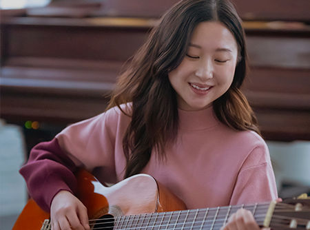 Progresser en guitare en apprenant le piano | 